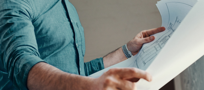 arquiteto analisando projeto - banner